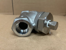 Load image into Gallery viewer, 3/4&quot; KECKLEY STYLE SSB7 CLASS 600 SOCKET WELD 316 STAINLESS STEEL Y-STRAINER