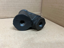 Load image into Gallery viewer, 1/4&quot; KECKLEY STYLE B7 CLASS 250 NPT CAST IRON BODY Y-STRAINER