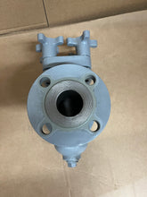 Load image into Gallery viewer, 1 1/2&quot; KECKLEY STYLE SGFVK CLASS 150 RF FLANGED CAST CARBON STEEL BASKET STRAINER WITH KNOBS