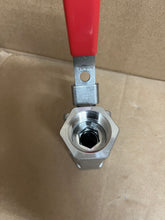 Load image into Gallery viewer, 1&quot; 2000 PSI NPT CF8M BODY DBL RP, 316SS TRIM, R-PTFE SEATS GRAPHITE SEALS, UNIBODY BALL VALVE, LOCKING HANDLE, API 607 FIRE-SAFE, NACE
