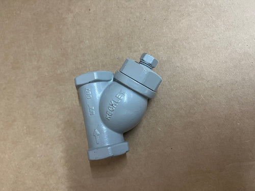 1/2: KECKLEY STYLE SB7 CLASS 600 NPT CAST CARBON STEEL BOSY Y-STRAINER