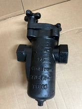 Load image into Gallery viewer, 1&quot; KECKLEY STYLE KT7 CLASS 125 NPT CAST IRON BODY BASKET STRAINERS, WITH KNOB TYPE COVER