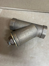 Load image into Gallery viewer, 1 1/2&quot; KECKLEY STYLE F150 CLASS 125 NPT BRONZE BODY Y-STRAINER