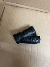 Load image into Gallery viewer, 3/8&quot; KECKLEY STYLE B7 CALSS 250 NPT CAST IRON BODY Y-STRAINER
