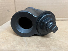 Load image into Gallery viewer, 1 1/2&quot; KECKLEY STYLE B7 CLASS 250 NPT CAST IRON BODY Y-STRAINER