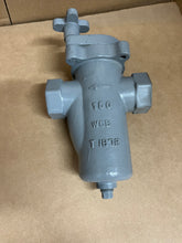 Load image into Gallery viewer, 1&quot; KECKLEY STYLE SDK CLASS 150 NPT CAST CARBON STEEL BODY BASKET STRAINERS WITH KNOBS
