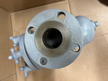 Load image into Gallery viewer, 2&quot; KECKLEY STYLE SGFVK CLASS 150 RF FLANGED CAST CARBON STEEL BASKET STRAINER WITH KNOBS