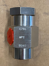 Load image into Gallery viewer, PENNANT 1/2&quot; PVB10 VACUUM BREAKER